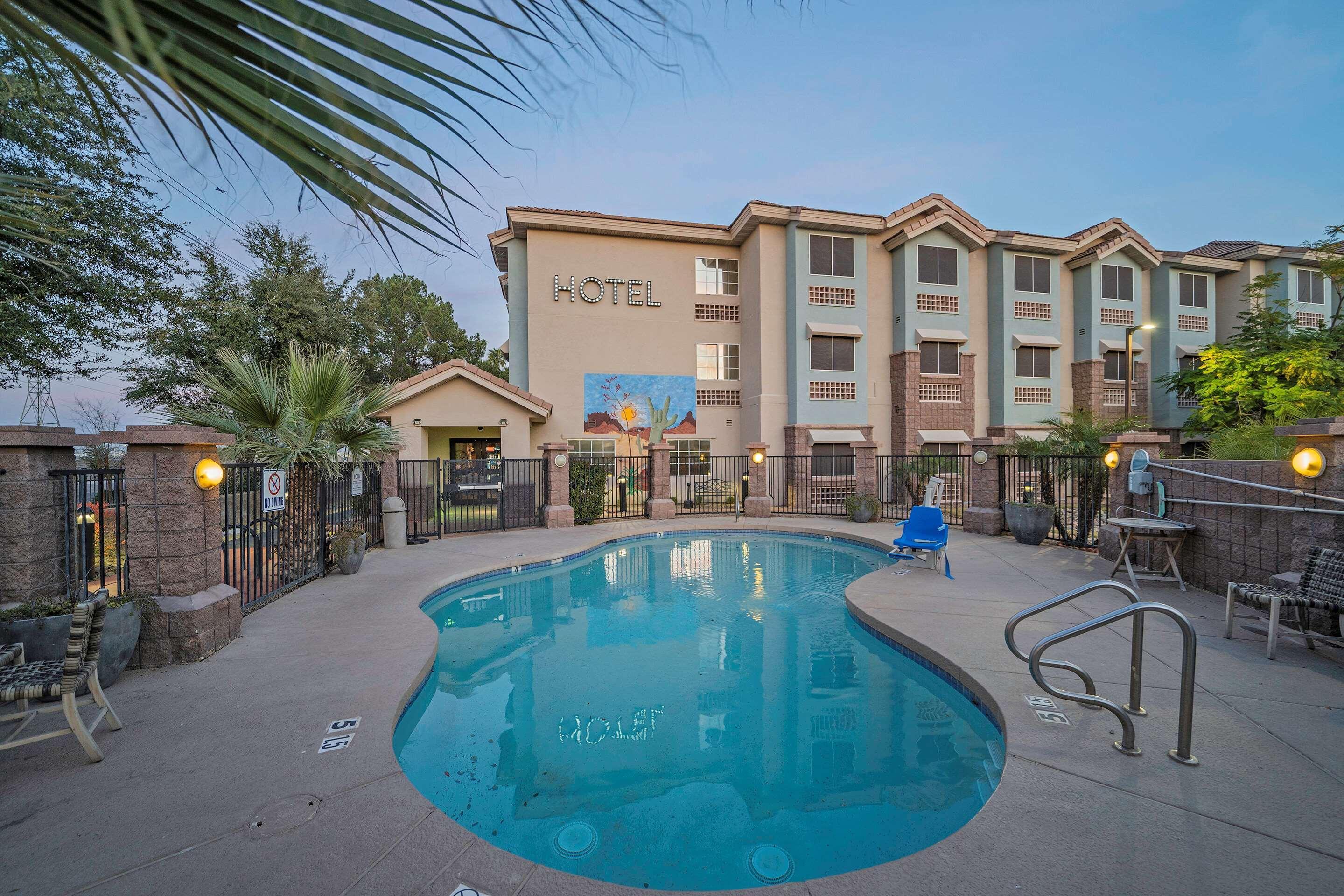 La Quinta Inn & Suites By Wyndham Tempe University, Phoenix Zewnętrze zdjęcie